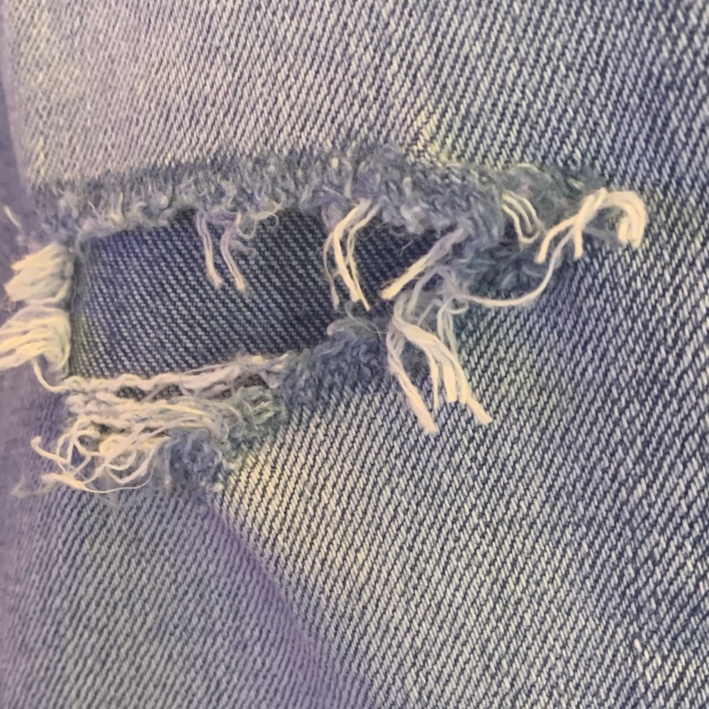 Gap 1969 Girlfriend Distressed Blue Jeans - Picture 8 of 9